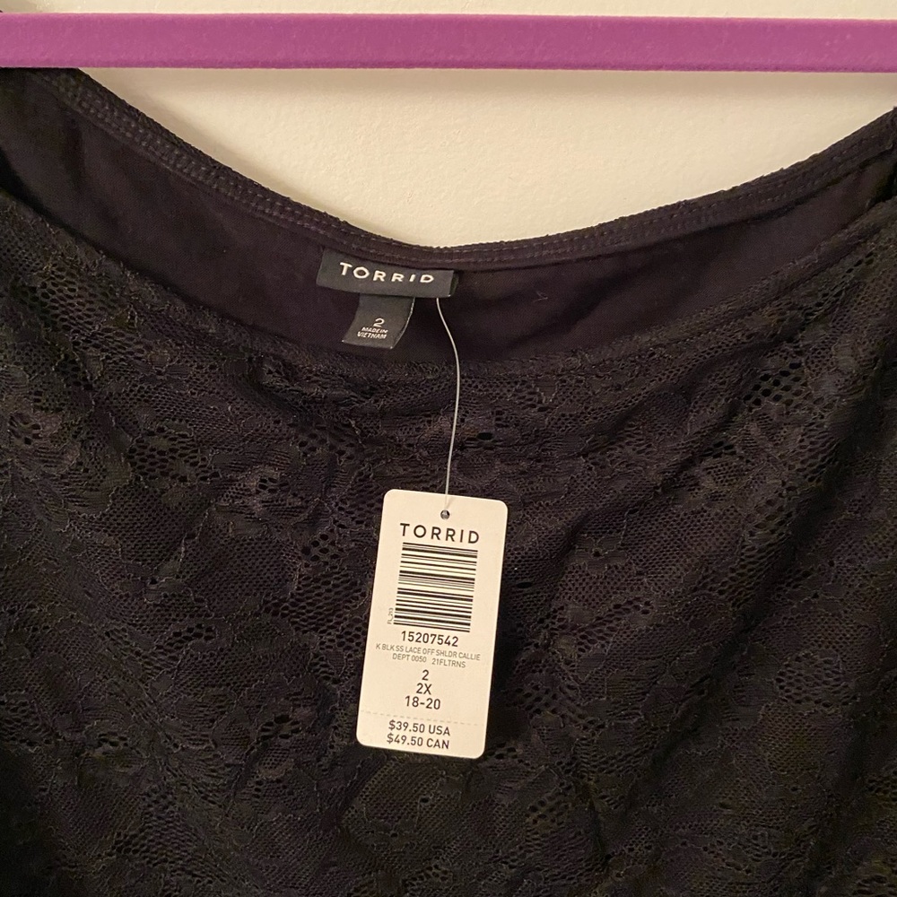 Torrid one shoulder top - Picture 3 of 4